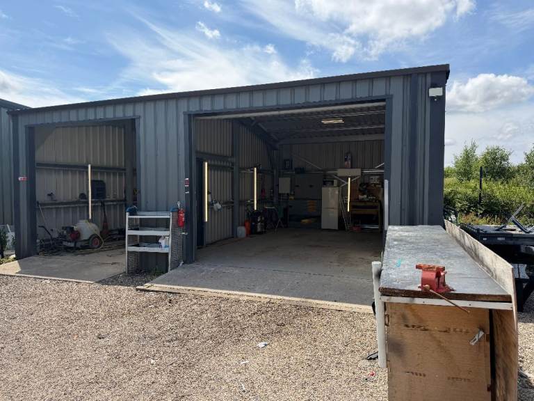 VALET BAY TO RENT 🧼🚘
