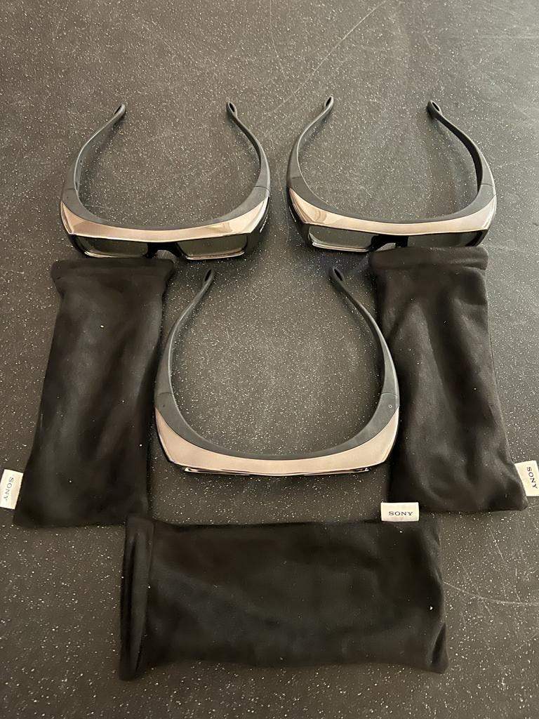 Four original Sony 3D Glasses 