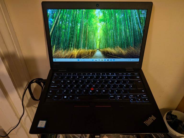 Lenovo Laptop Thinkpad i5 8GB RAM Win 11 Pro