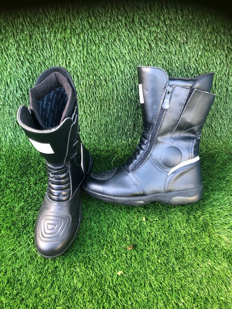 Motorcycle boots 10 uk