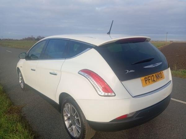 2012 Chrysler Delta 1.4 M-Air SR 5dr SHOWROOM CONDITION CAN SECURE 24/7 DELIVERY AVAILABLE HATCHB...