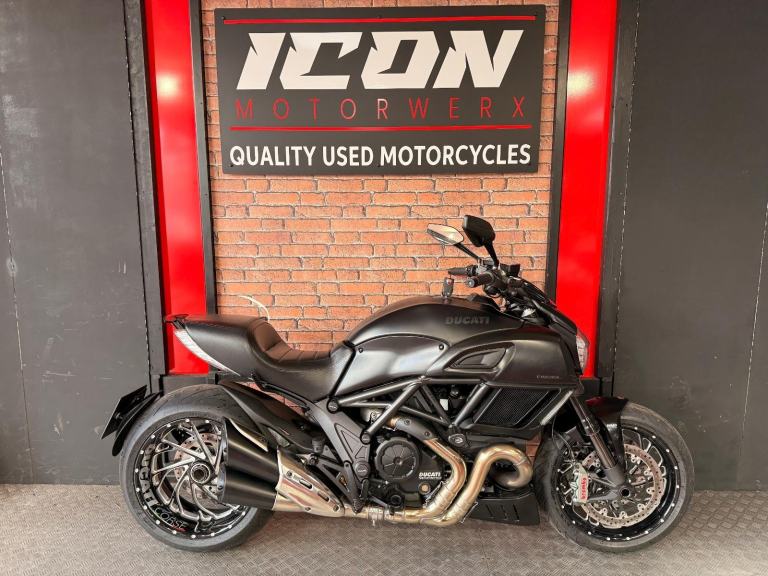 2018 (68) Ducati Diavel stealth, billet wheels, nice extras