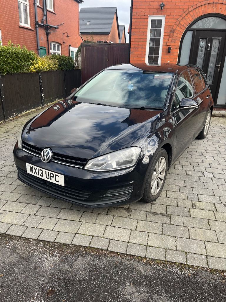 Volkswagen, GOLF, Hatchback, 2013, (Auto, 1598  cc), 5 doors SE