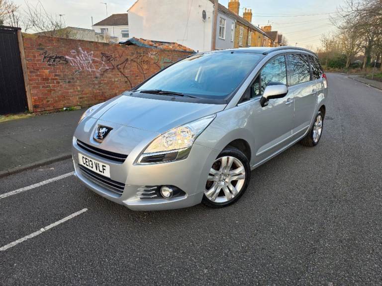 2013 Peugeot 5008 2.0 HDi Allure Automatic 7 seats