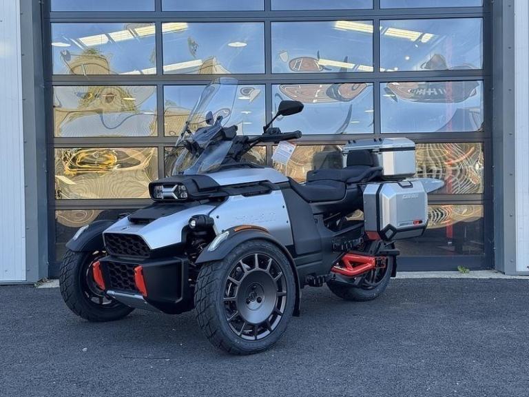 Can-Am Canyon 1330 XT 3-Wheel 