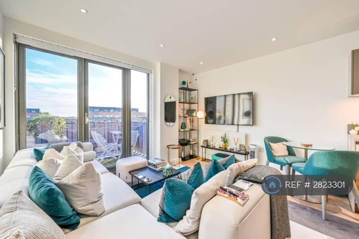 1 bedroom flat in Katie Court, London, E16 (1 bed) (#2823301)