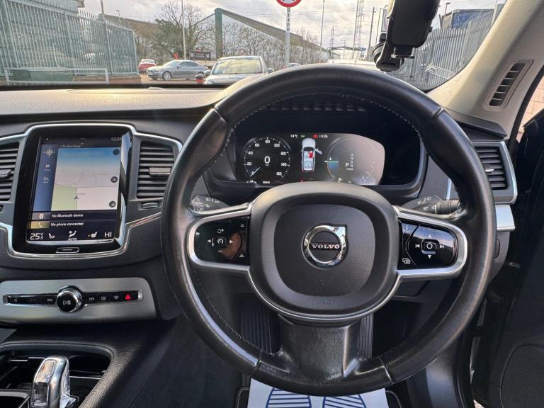 2017 Volvo XC90 2.0 T8 Hybrid Momentum Pro 5dr Geartronic ESTATE PETROL/ELECTRIC Automatic