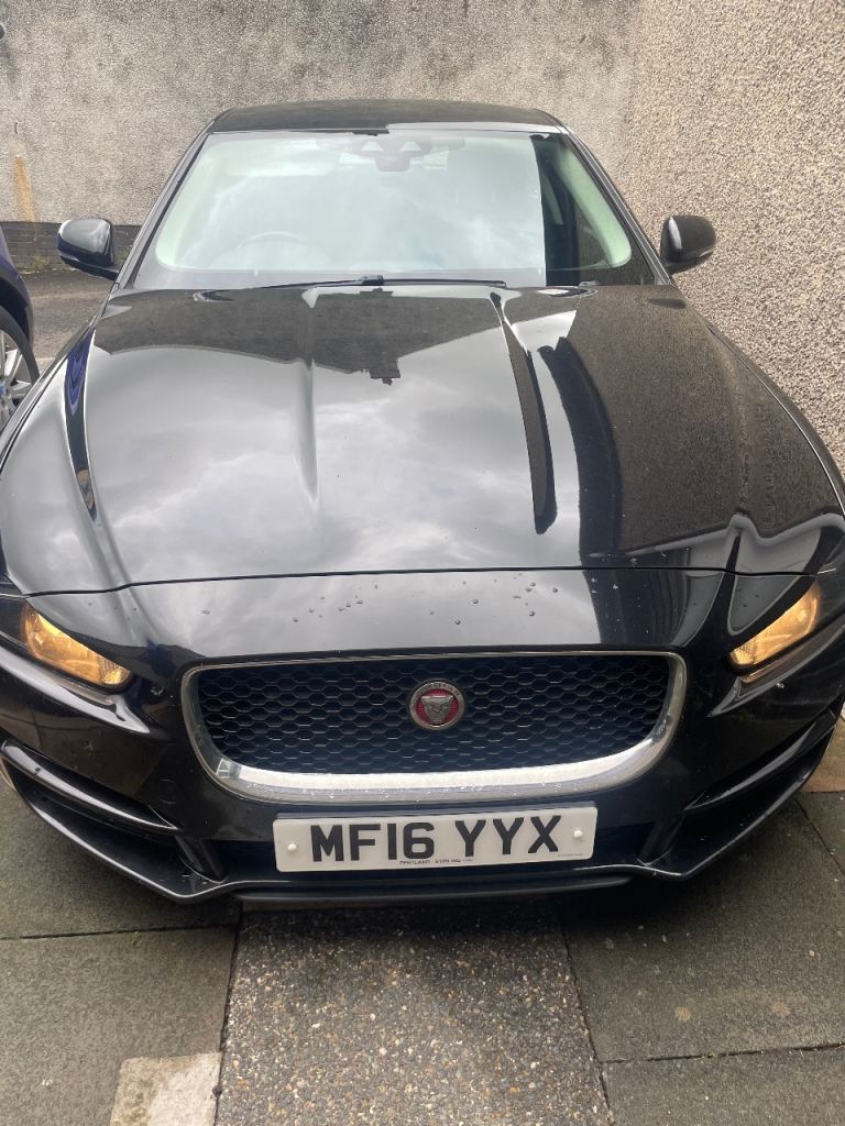 Jaguar, XE, Saloon, 2016, Manual, 1999 (cc), 4 doors