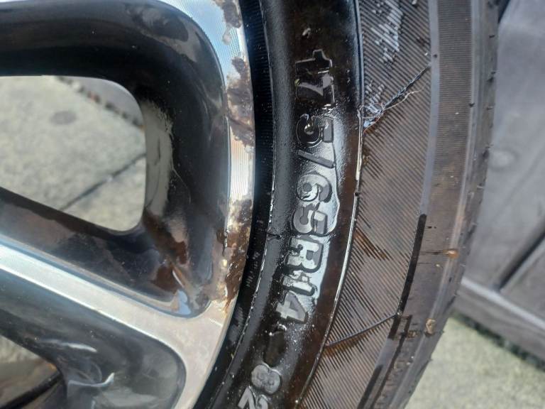 Hyundai i10 alloy wheel