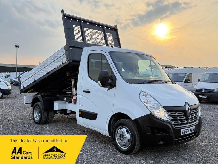 2017 Renault Master ML35TWdCi 125 Business Low Roof Tipper CHASSIS CAB DIESEL Manual