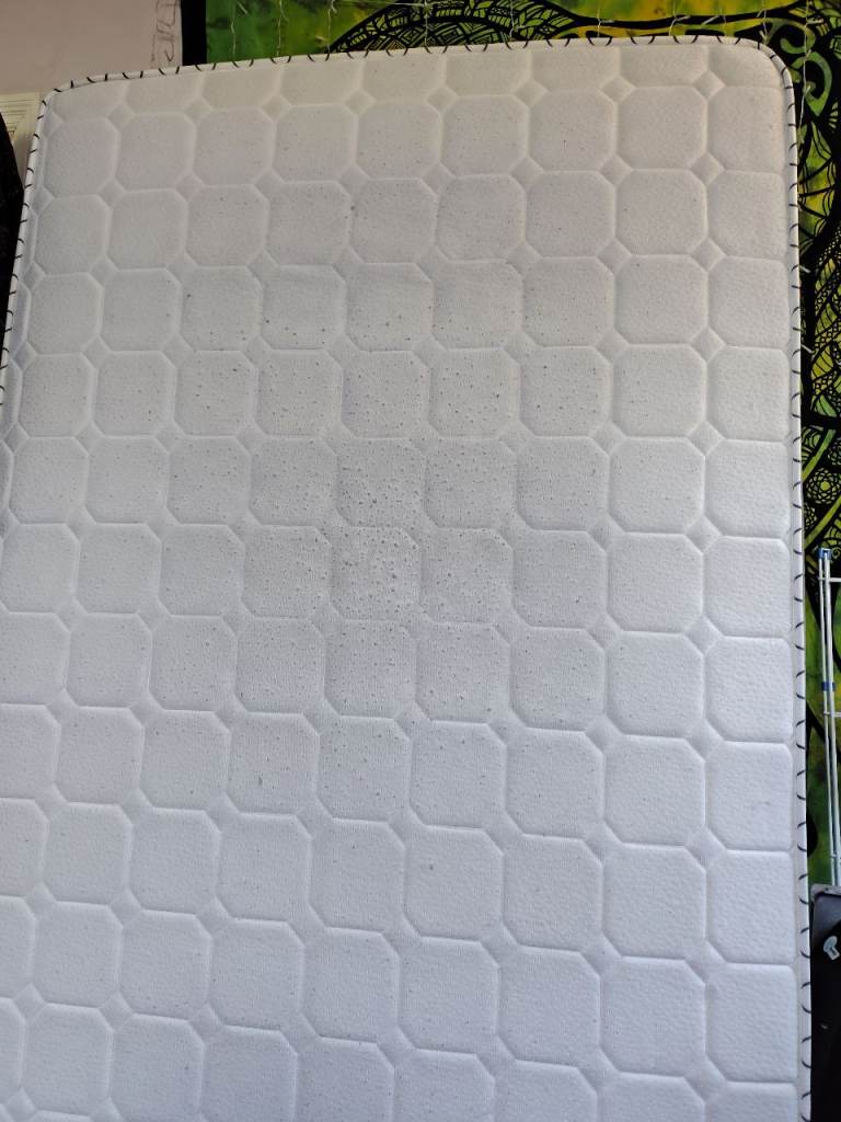 Free Naturalex double Mattress