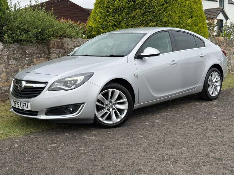 2016 Vauxhall Insignia 1.6 CDTi SRi Nav 5dr [Start Stop] HATCHBACK DIESEL Manual