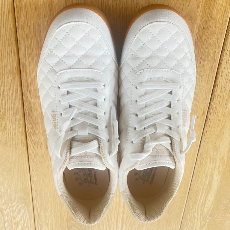 BOBS Billie - Wild Comfort Trainers by Sketchers New size 4