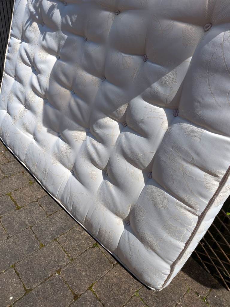 Free Double mattress 