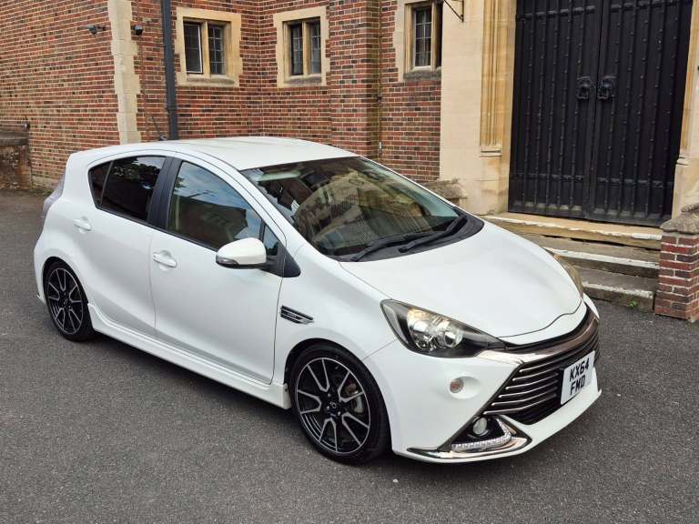 2014 TOYOTA AQUA 1.5 HYBRID GS EDITION AUTOMATIC not MICRA HONDA JAZZ PRIUS YARIS 88969