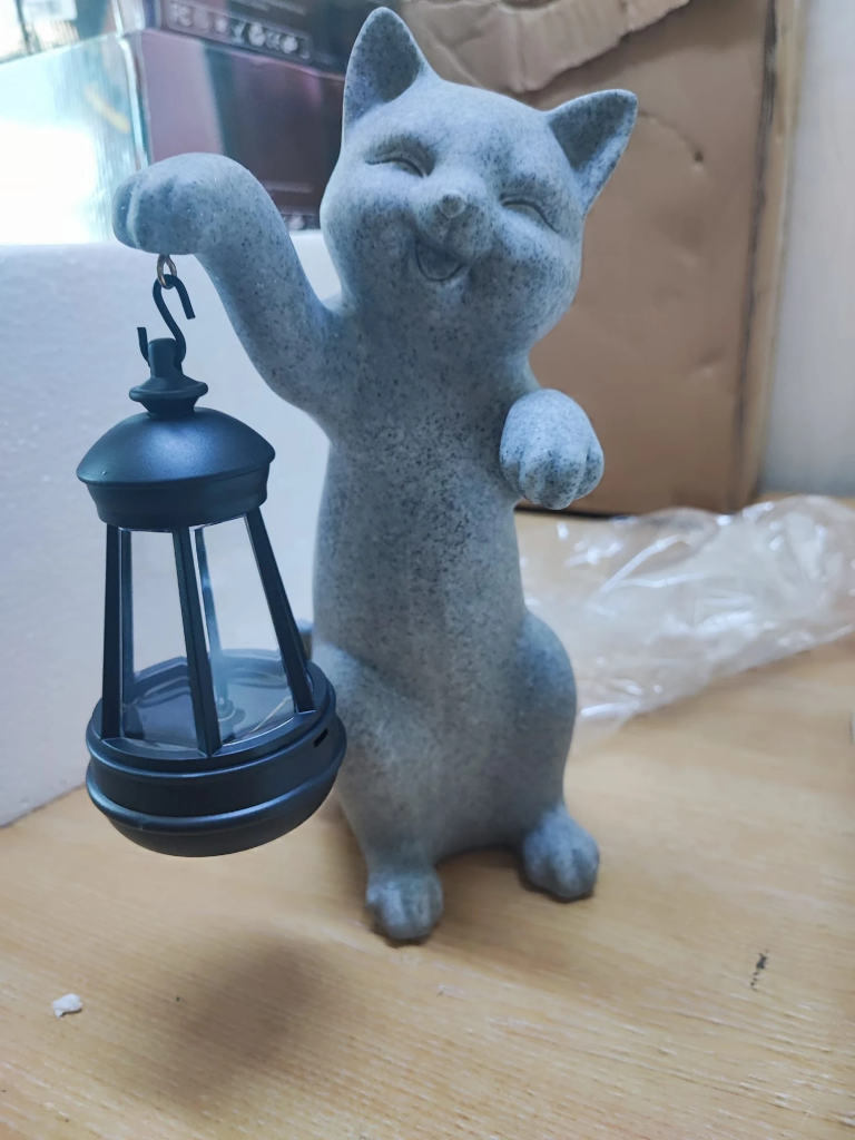 Solar Cat Garden Ornament with LED Lantern – Grey – New