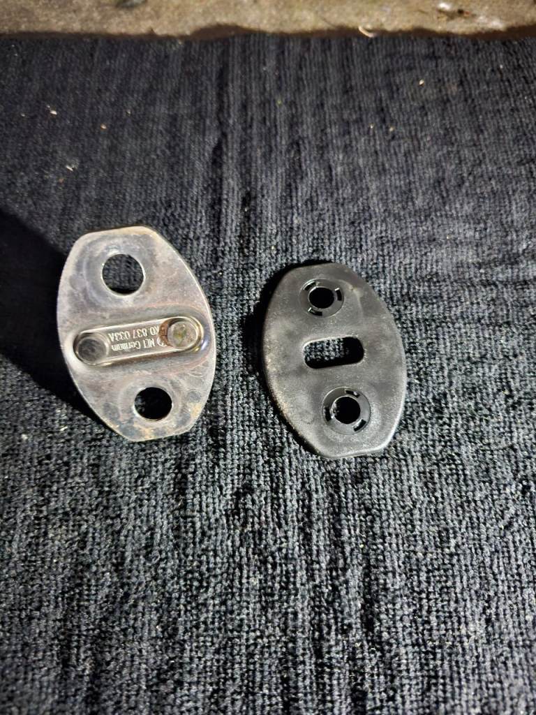 GENUINE VW AUDI SEAT SKODA DOOR LOCK LATCH CATCH STRICKER PLATE 5K0837033