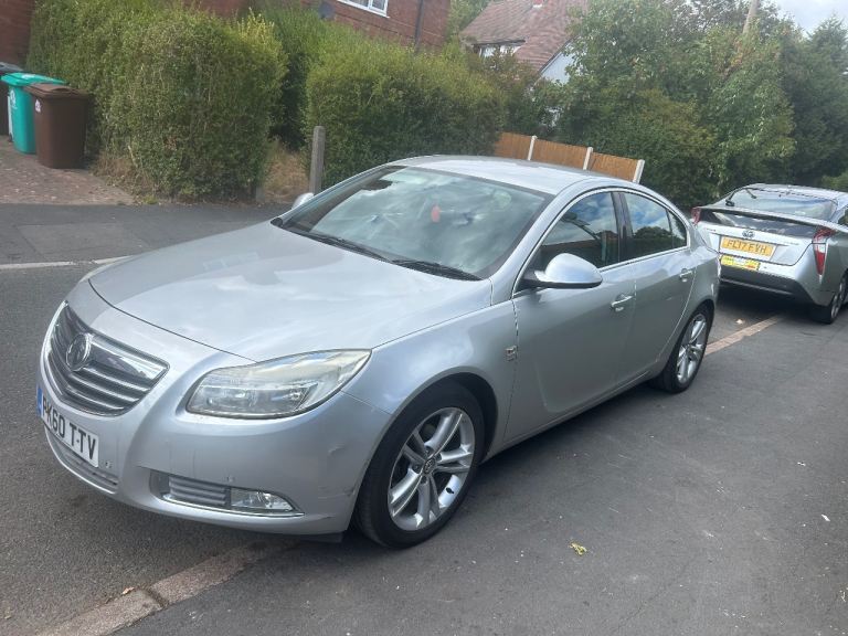 Insignia 2.0 cdti Sri 12 month mot £600