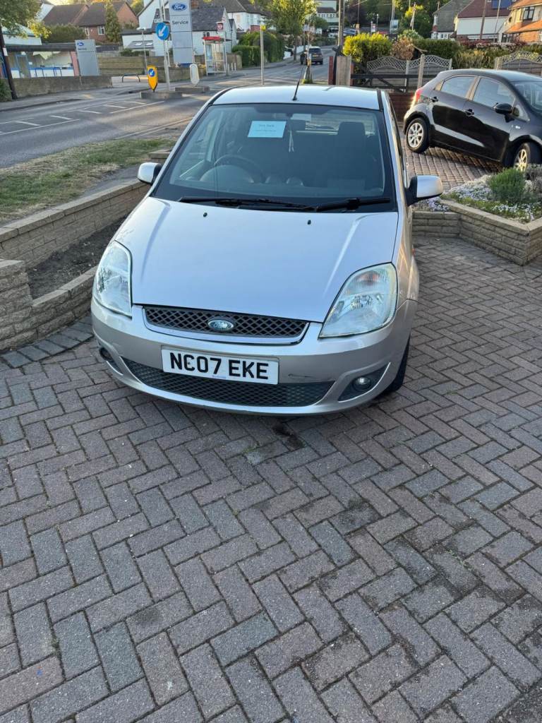 Ford, FIESTA, Hatchback, 2007, Manual, 1242 (cc), 5 doors
