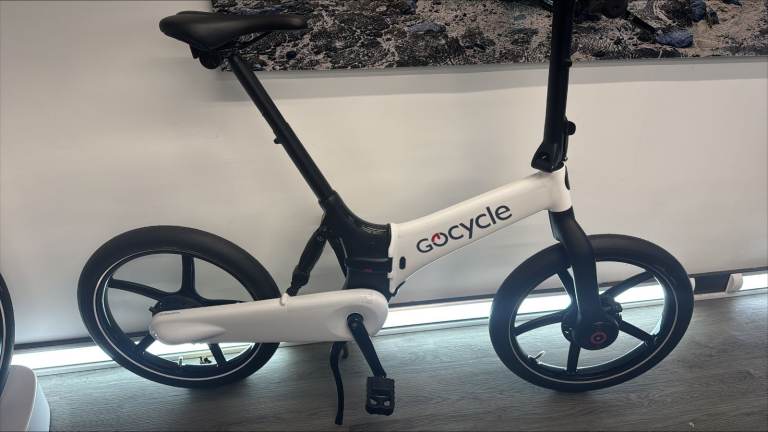 Gocycle G4 Carbon Mid Drive White (New) RRP £3599