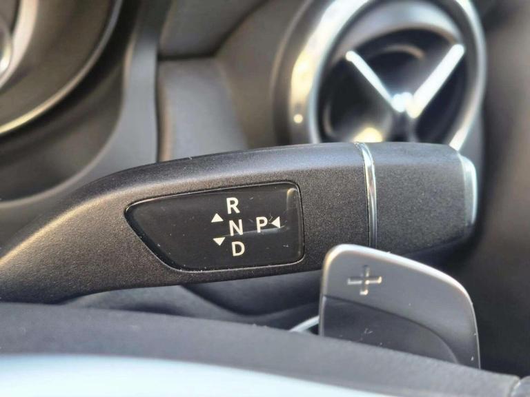 2016 Mercedes-Benz GLA GLA 220d 4Matic AMG Line 5dr Auto [Prem Plus] ESTATE DIESEL Automatic