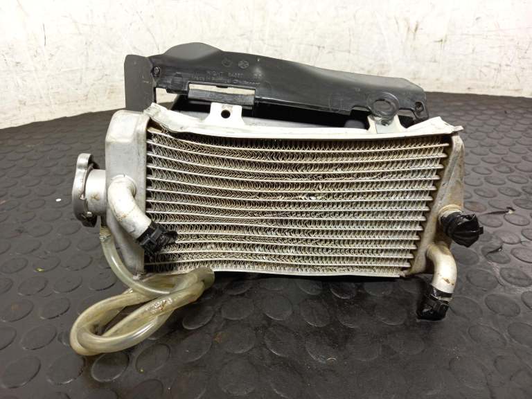 Honda Crf Radiator 2000-2017 0.3l 19100krne81