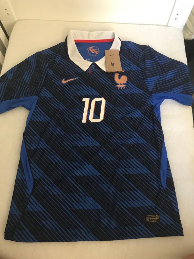 France 2026 football shirt 