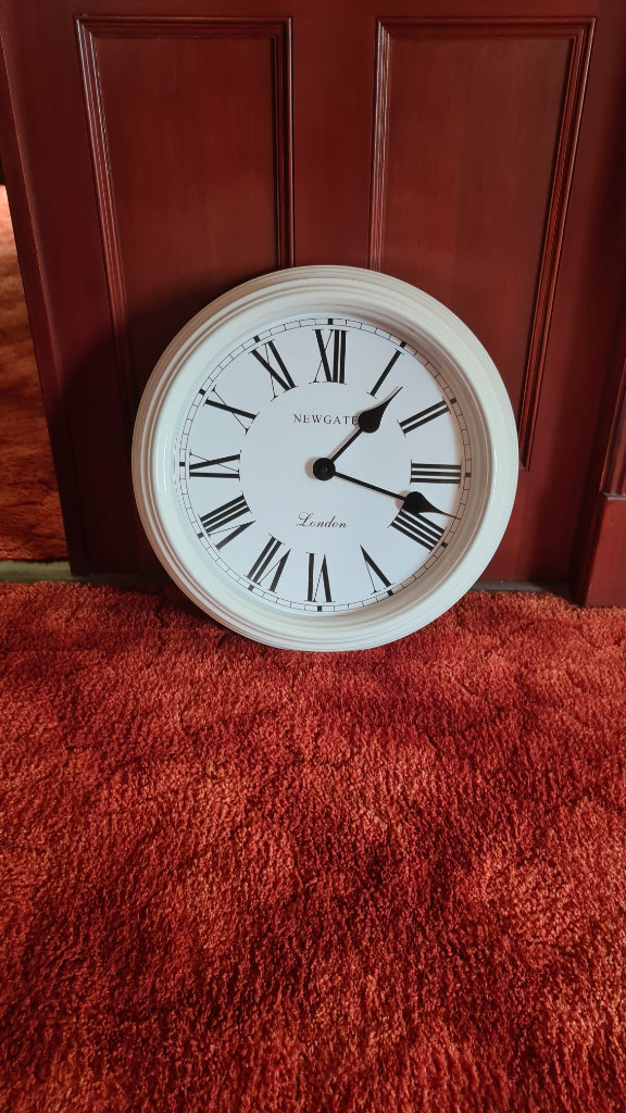 Large Newgate London Clock