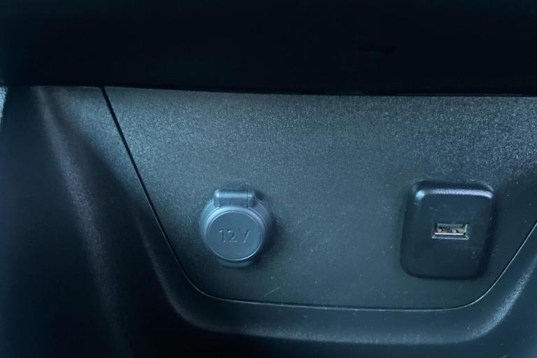  Vauxhall Crossland X 1.2 Se Suv 5dr Petrol Manual Euro 6 81 Ps Petrol