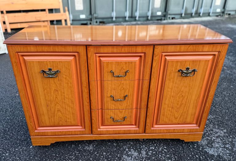 Nice clean large sideboard 