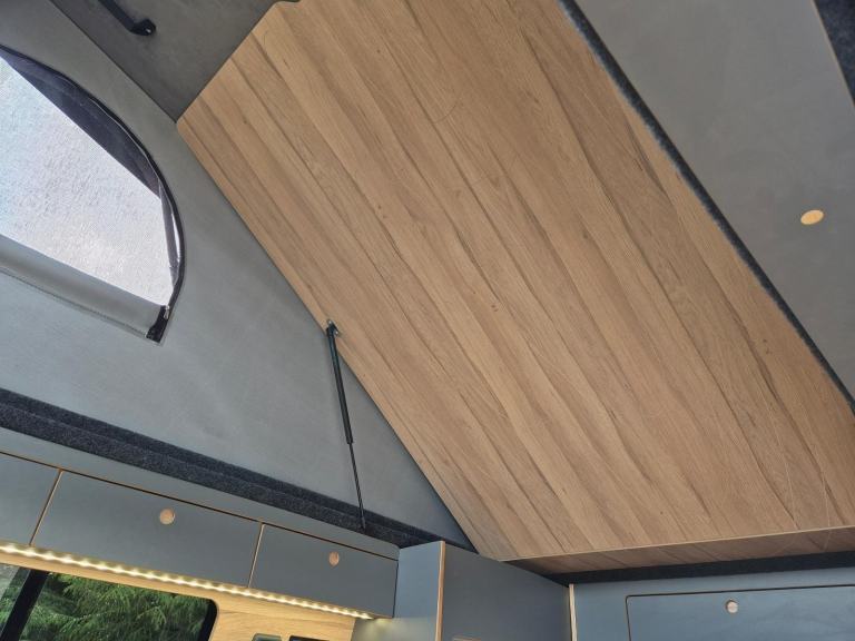 Ford Transit Custom Limited SPEEDS EDITION Camper 130ps 4Berth, HIGH SPEC