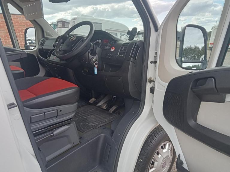  RIMOR 3 TRIMARANO 6 BERTH 12 PLATE 