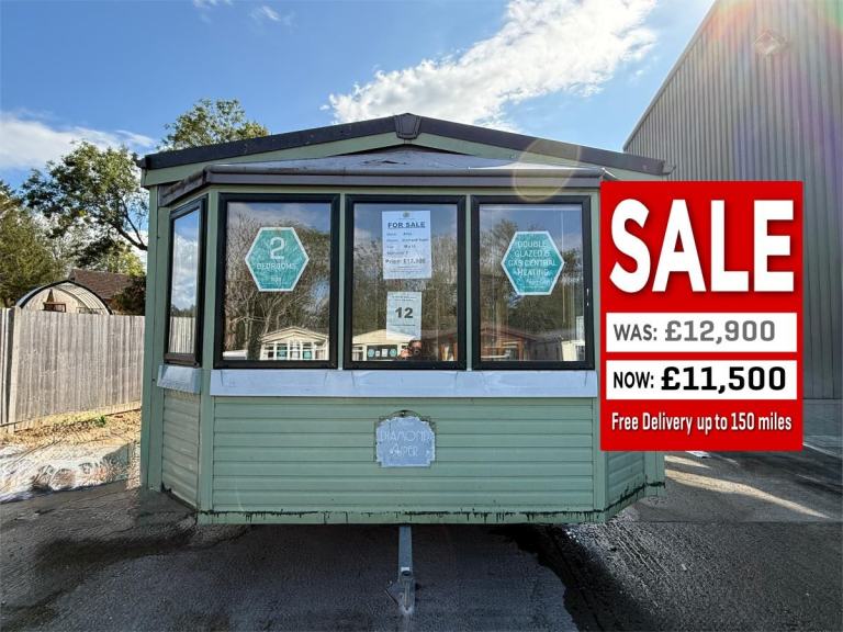 2 Bed 38x12 Static Caravan - New Carpets, DG, CH, Integrated Hob/Oven - Offsite