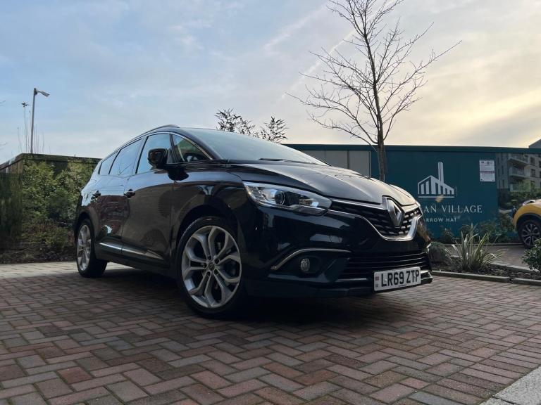 2019 Renault Grand Scenic 1.3 TCE 140 Signature 5dr Auto MPV PETROL Automatic