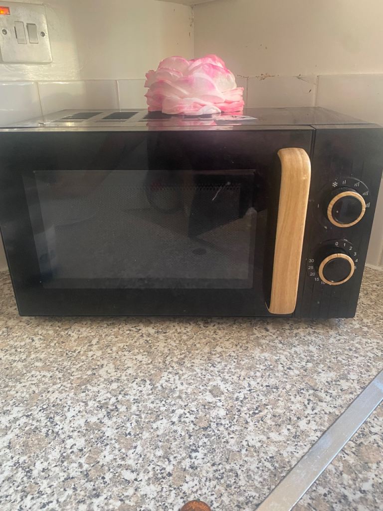 Black Microwave Oven with Wooden Handle – Good Condition