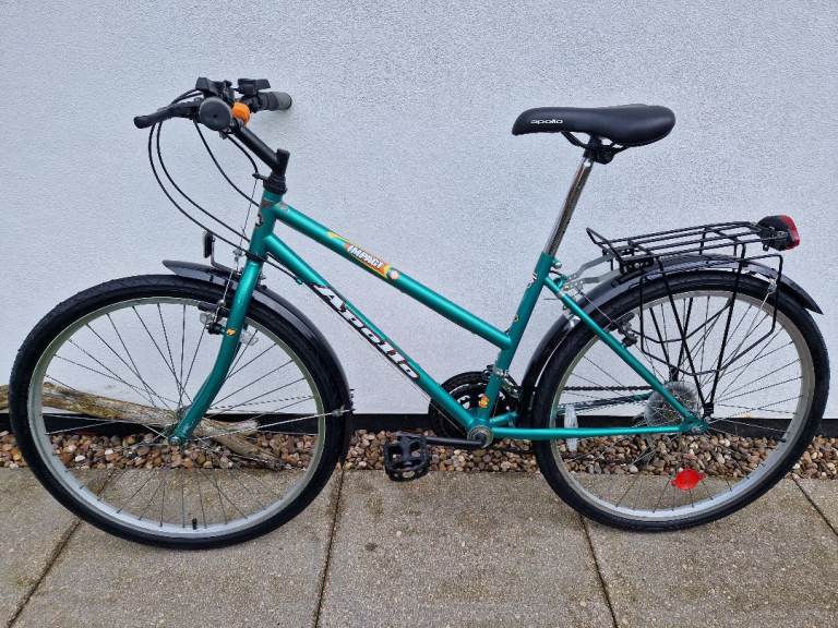 Ladies / Girls bike