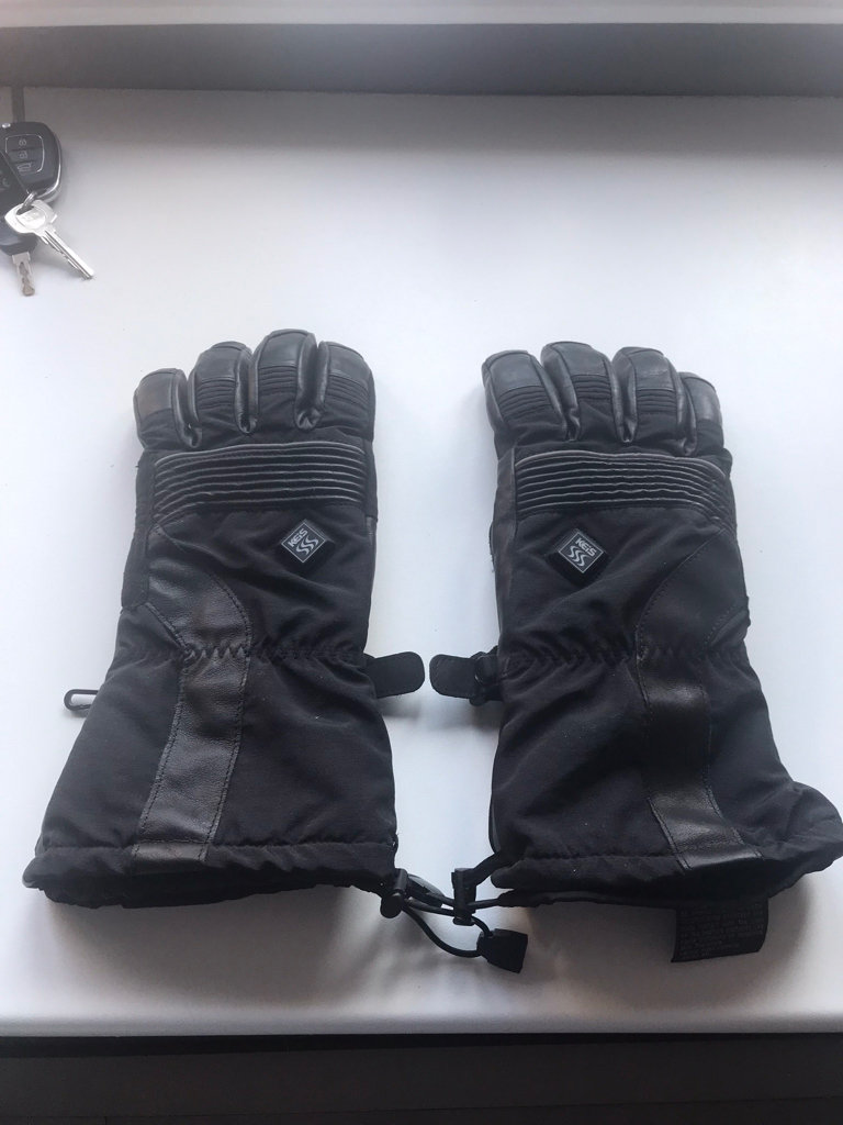 Kies heated Gloves