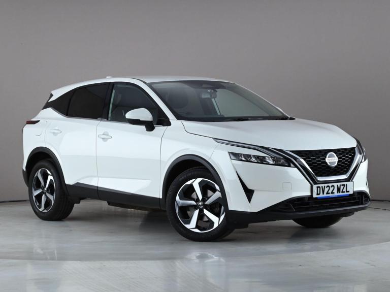 2022 Nissan Qashqai 1.3 DIG-T MHEV N-Connecta Euro 6 (s/s) 5dr SUV Hybrid Manual