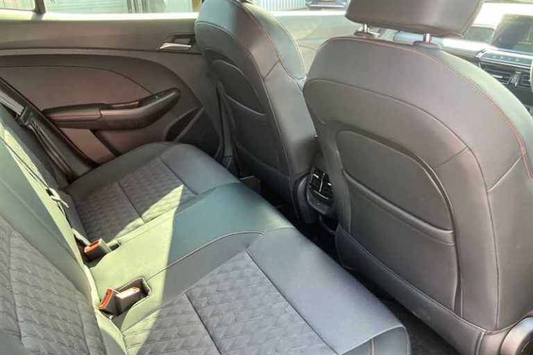 2025 MG MG3 1.5 Hybrid Trophy 5dr Auto HATCHBACK PETROL/ELECTRIC Automatic