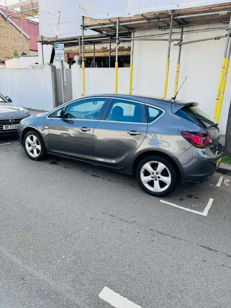 Vauxhall, ASTRA, Hatchback, 2012, Manual, 1398 (cc), 5 doors