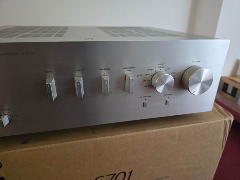 Yamaha A-S701 stereo amplifier 