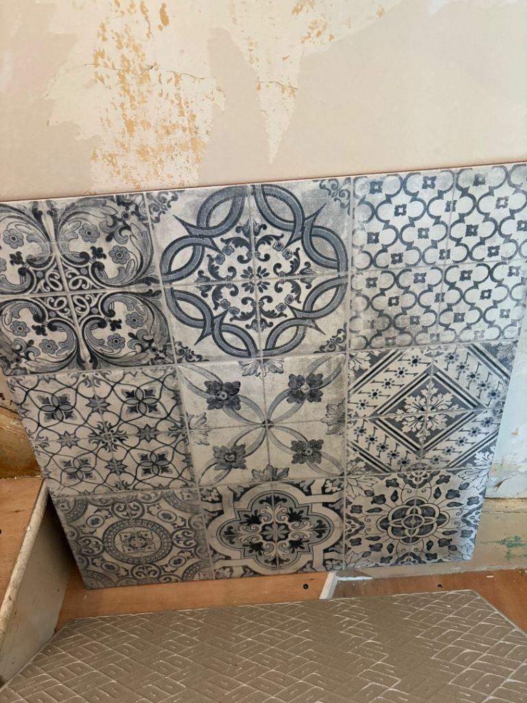 8 blue tone Geo Tiles 