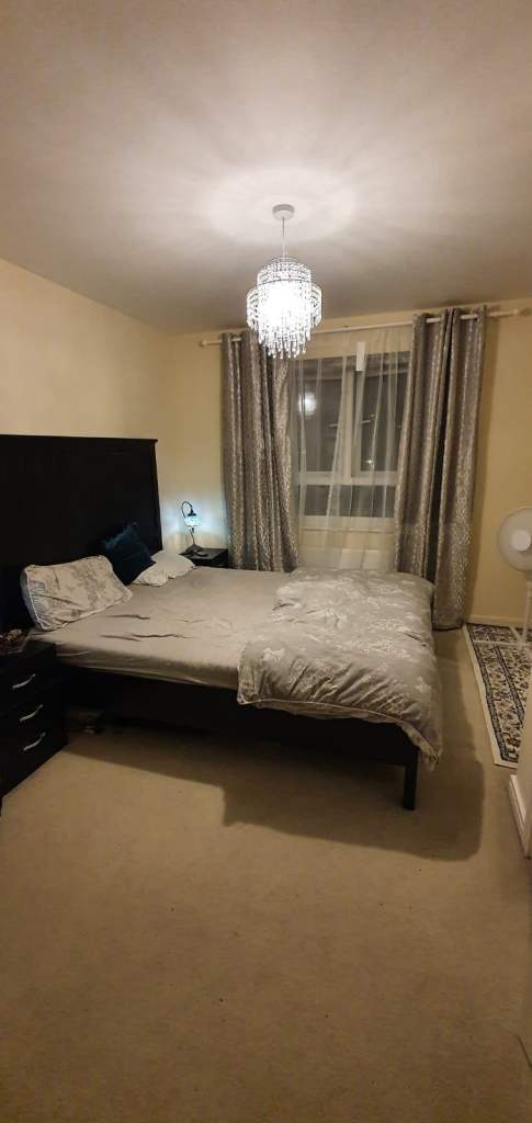 Spacious & Cosy En-suite Room for Rent – ME5 8FR