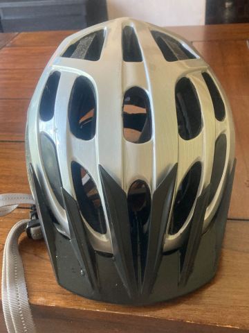 bike helmet gumtree Specialized Bike Helmet – Grey, Good Condition, £10.00 for Sale