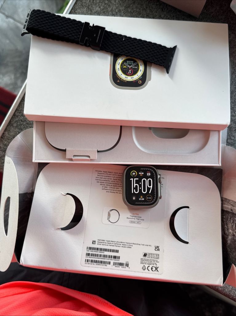 Apple Watch Ultra + full box 