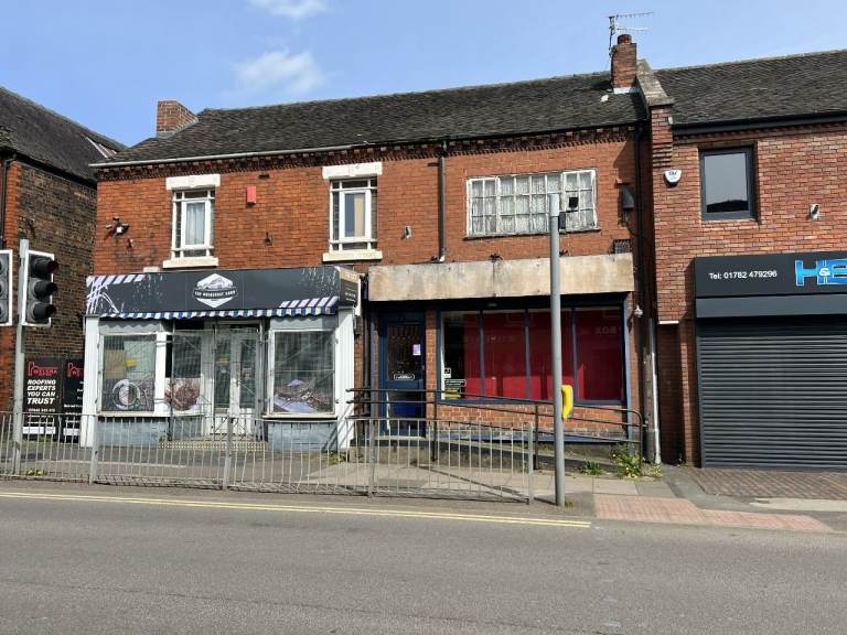 retail units with yard and uppers to let
