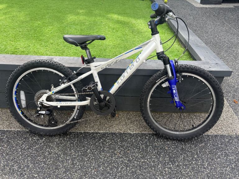 Kids Carrera Mountain Bike 16”