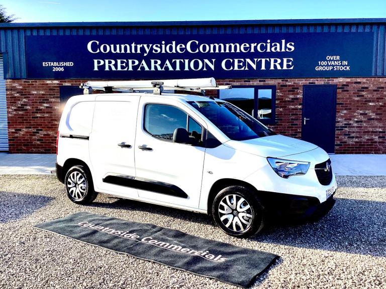 2019 Vauxhall Combo 1.6D 2300 100BHP TURBO H1L1 EDITION VAN / TWIN SIDE DOORS  PANEL VAN Diesel M...