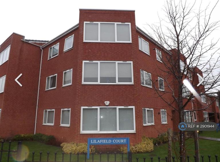 2 bedroom flat in Kingstanding Road, Birmingham, B44 (2 bed) (#2901944)