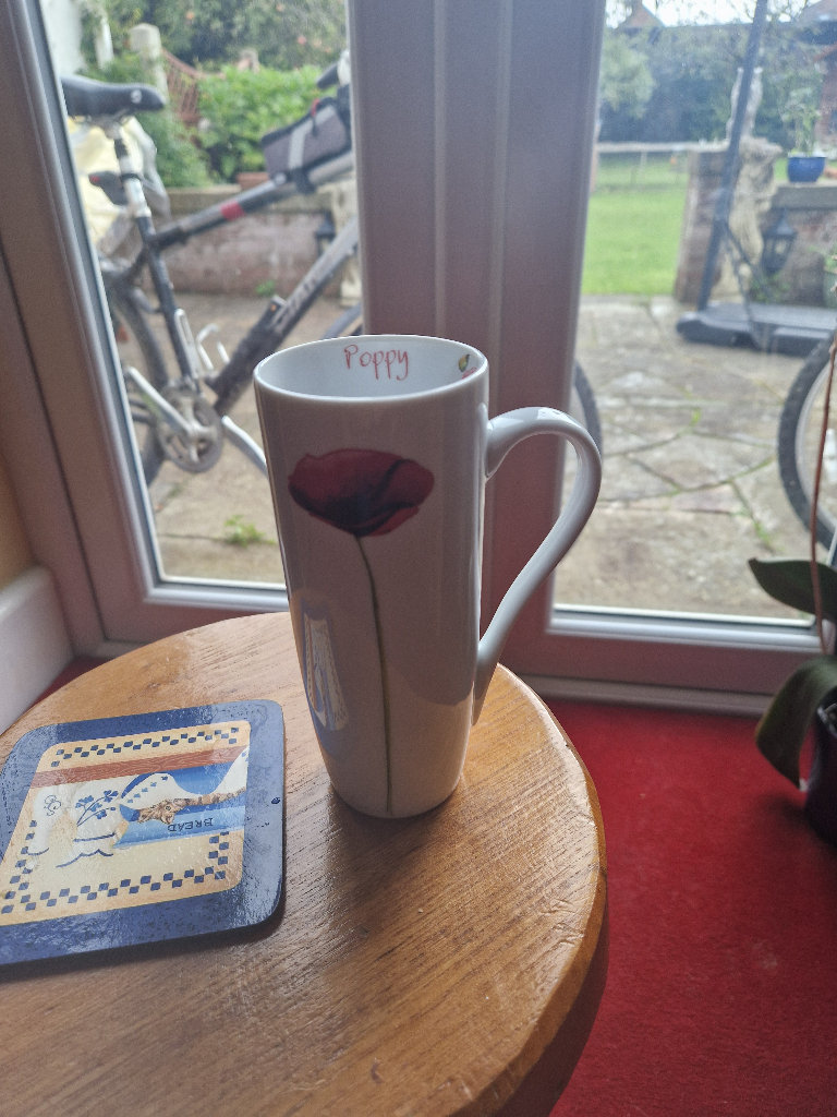 POPPY COFFEE MUGS SLIMLINE STYLE NEW